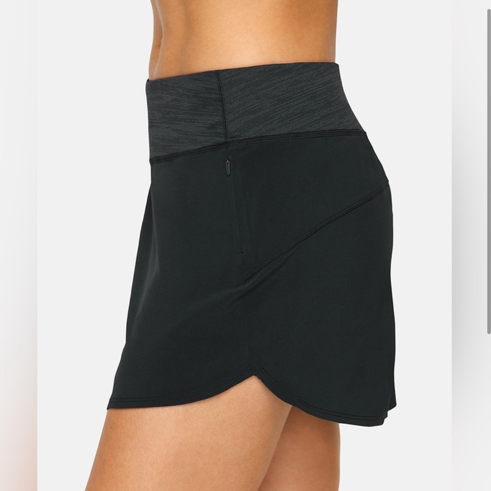 Outdoor Voices Hudson Skort 4” - Picture 3 of 3